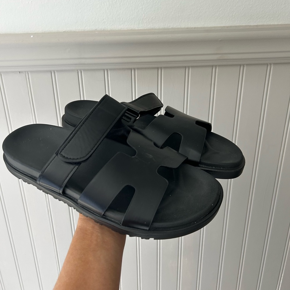 Women’s Black Slide Sandals Size 10 Casual Comfort Velcro Geometric Design